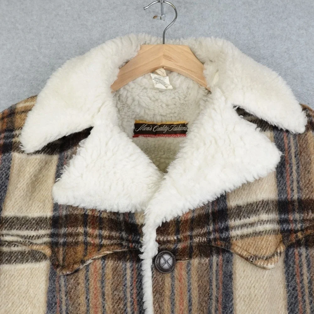 Vintage Montgomery Ward Wool Blend Jacket Mens Medium Plaid Sherpa Button 70s